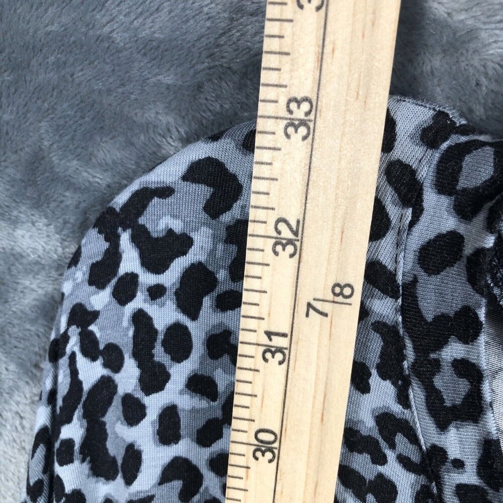 Zenana Grey Cheetah Print Loose Fit Long Length Top Women's Size Medium - Picture 11 of 12